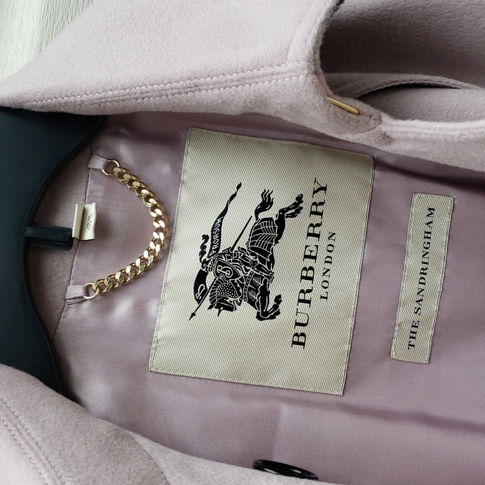 BURBERRY SANDRINGHAM 100% CASHMERE DOUBLE-BREASTED TRENCH COAT IN PALE ORCHID - Picture 9 of 16